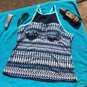 NWOT.  Swimsuit top